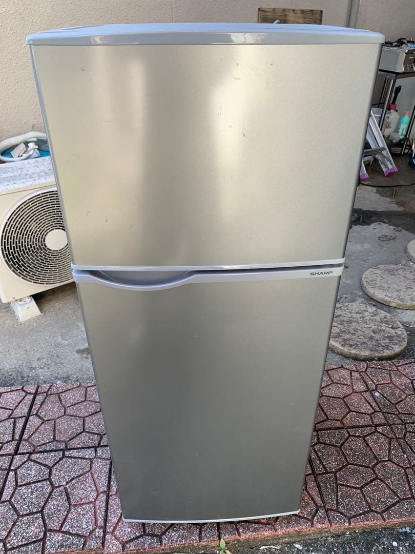 福岡市内配達無料　シャープ　2ドア冷蔵庫　単身サイズ　2019年