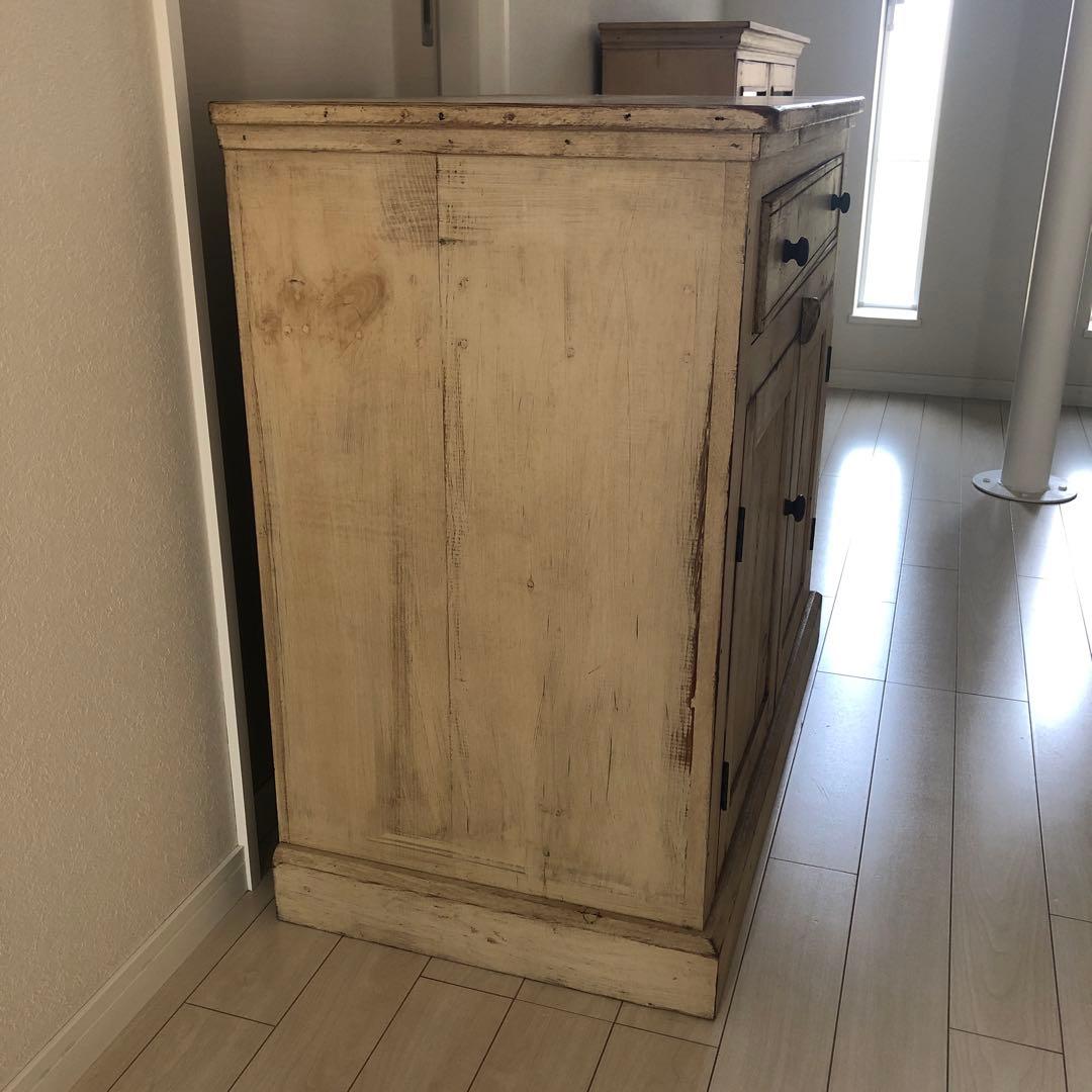 チェブ　確認用　カップボード　下部分