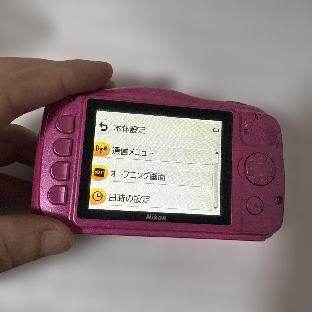 ❗️激安価格❗️デジカメ　本体　Nikon Coolpix W100