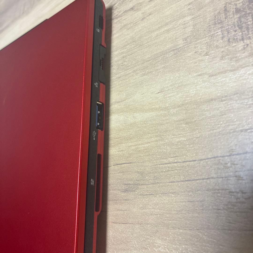 富士通　LIFEBOOK UH75/B3