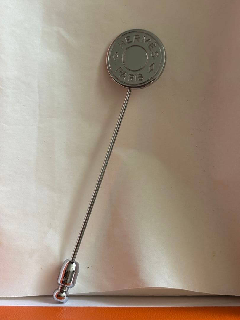 エルメス　ピンブローチ