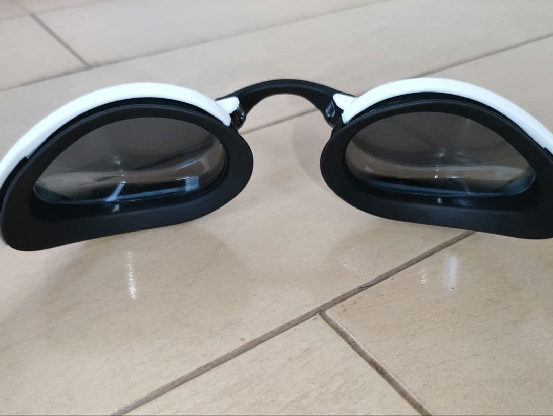 arena コブラウルトラミラー 競泳用ゴーグル海外モデル