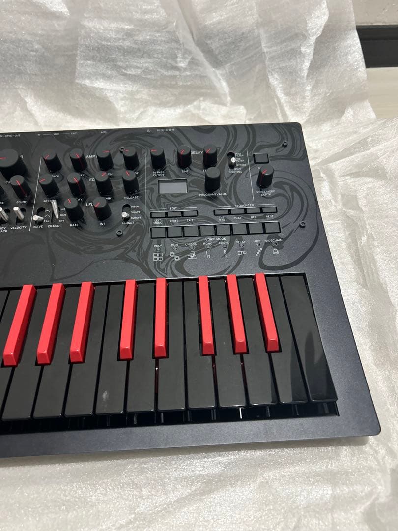【美品】KORG minilogue bass Limited