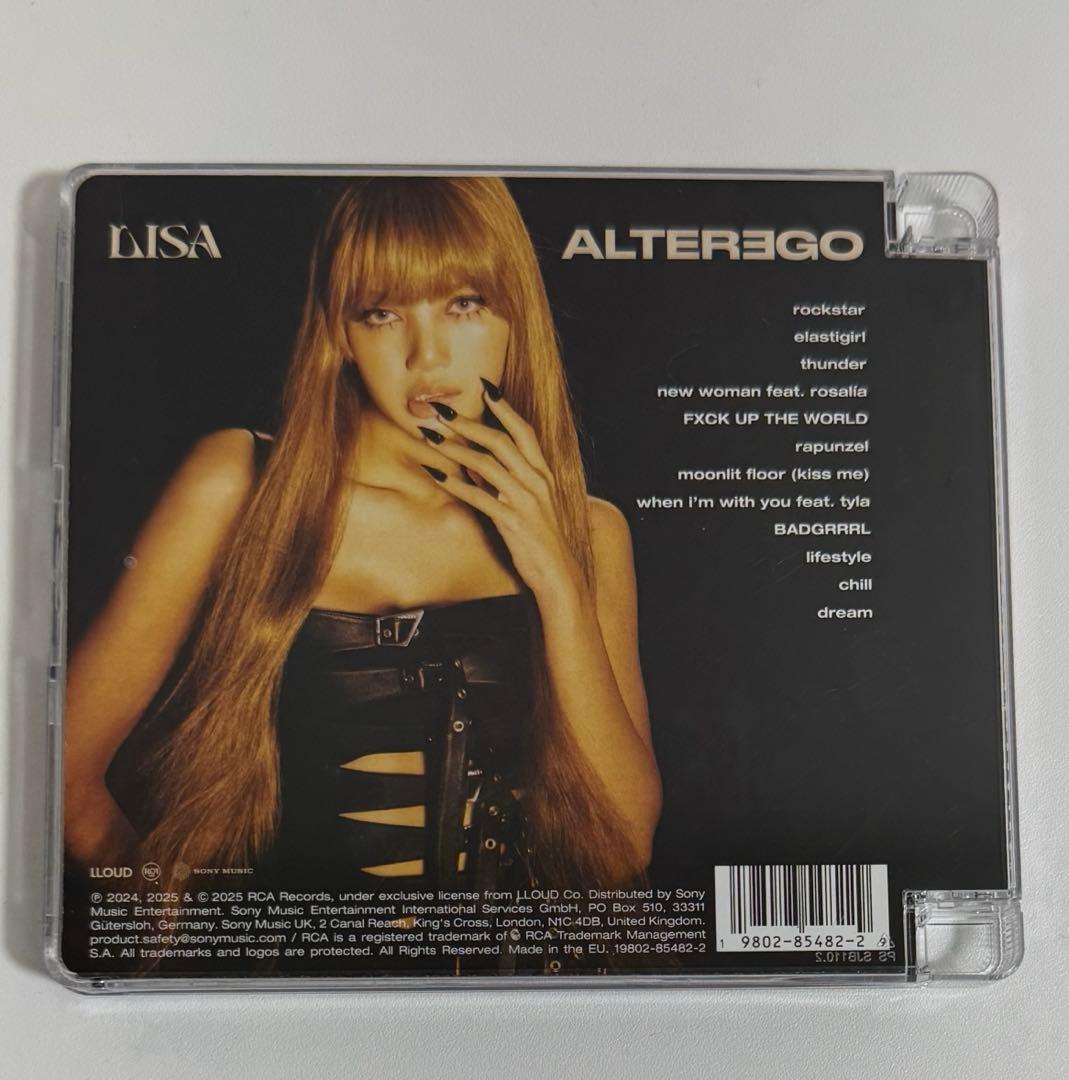 ブラックピンク　リサ　直筆サイン入りポスター＋CD