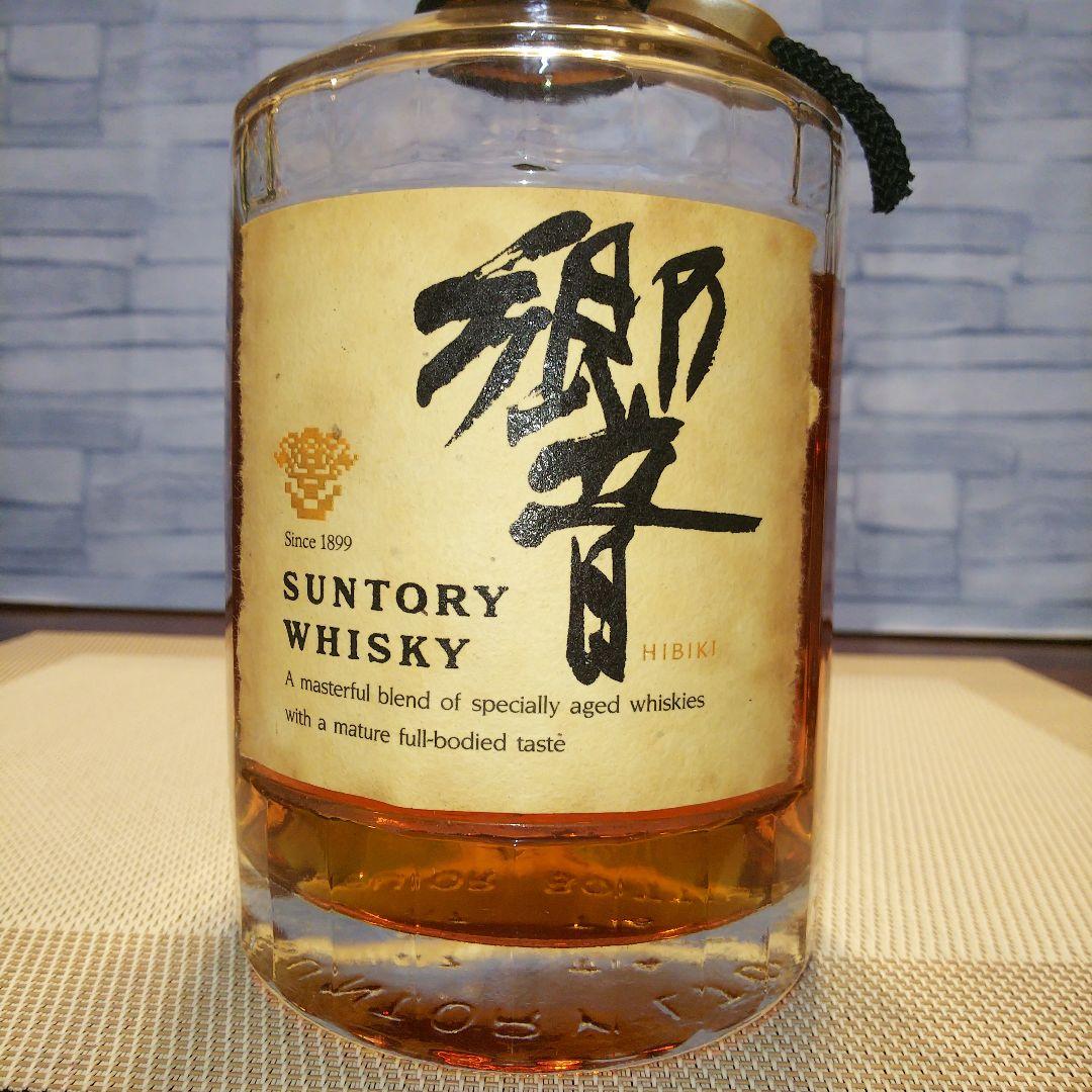 ★ 響「HIBIKI」/ 金キャップ 裏ゴールドラベル 750ml