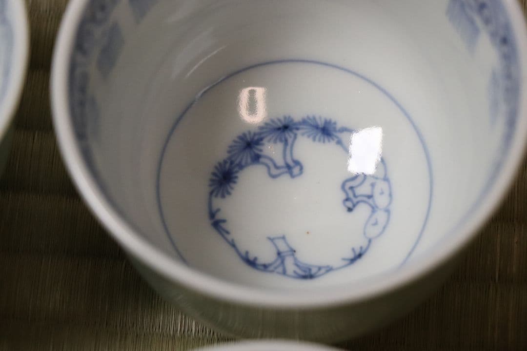 【CM77】古伊万里 青磁 染付 猪口 四客 陶芸 湯呑 酒器 小鉢 向付 懐石