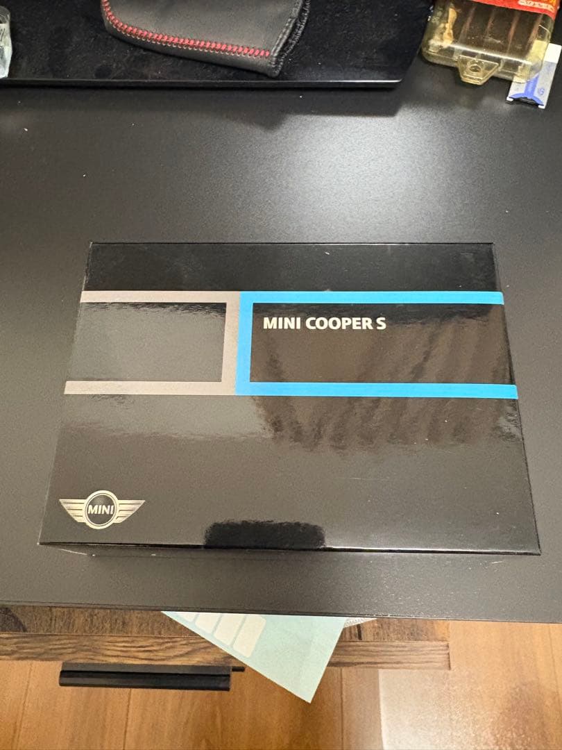 MINI COOPER S ミニカー 1/43 スケール 青