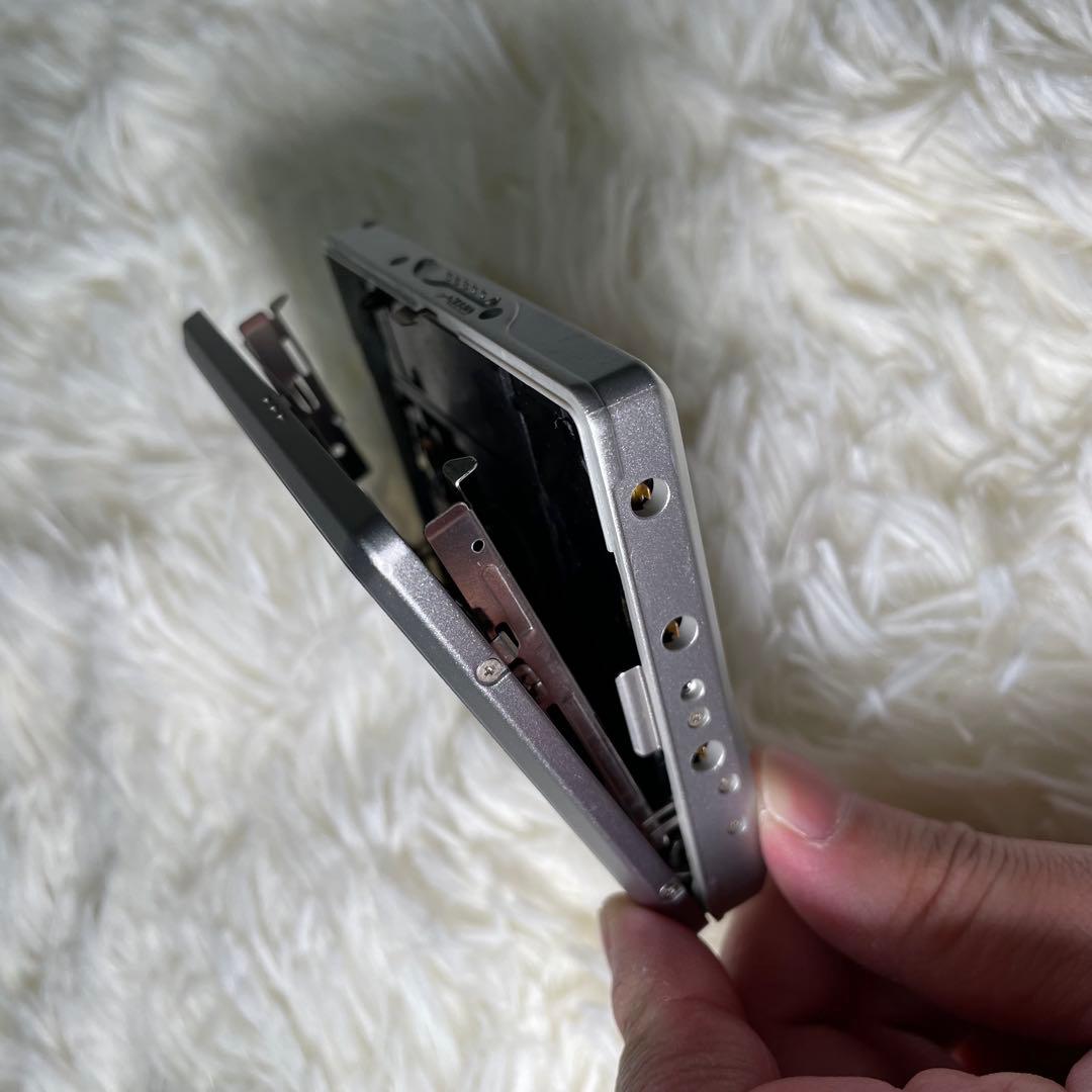 Victor/JVC ポータブルMDプレーヤー XM-C17-S シルバー