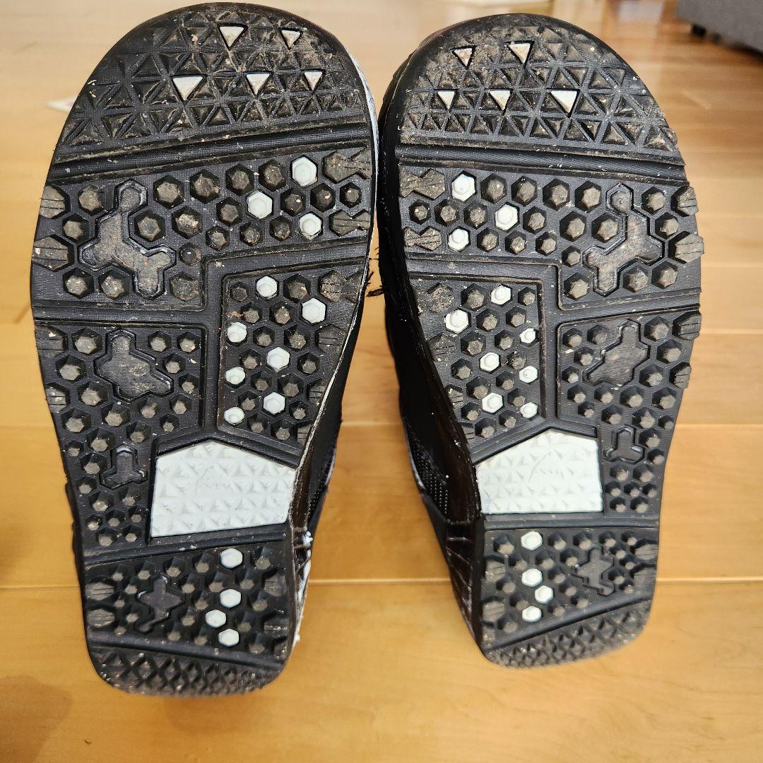 ION 　22ー23　アイオン　バートン　BURTON　ボア　BoA