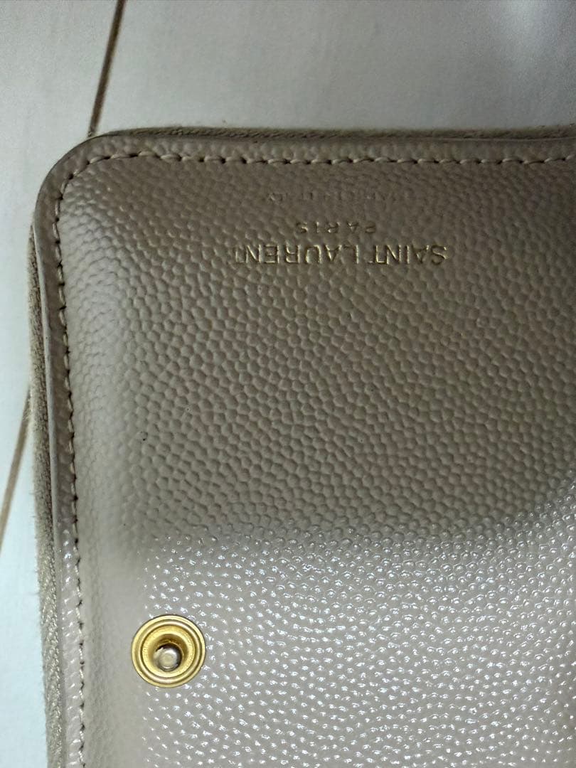 SAINT LAURENT ベージュ 二つ折り財布