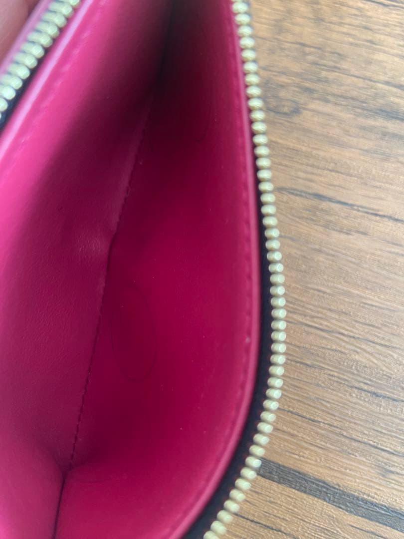 LOUIS VUITTON ルイヴィトン ポルトフォイユ カプシーヌ 財布