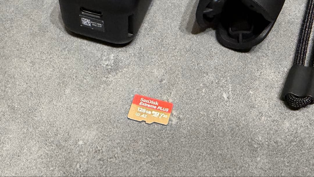 DJI Osmo Pocket 3 クリエイターコンボ（一部付属品欠品あり）