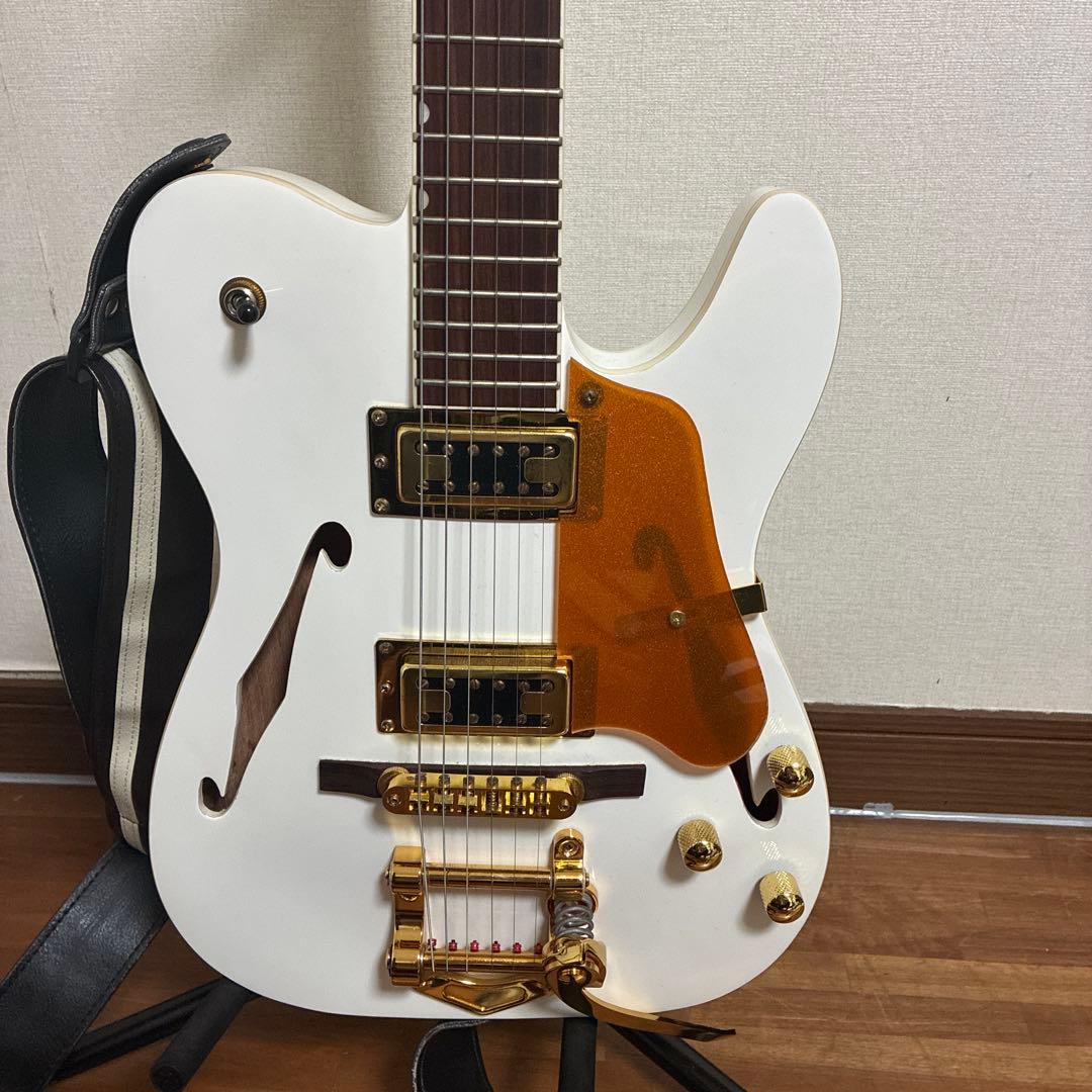値下げしています。ホワイト セミホロウボディ テレキャスター型エレキギター