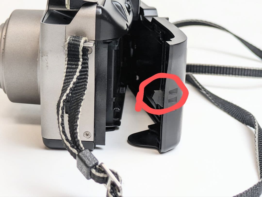 【ジャンク】キヤノン Canon Autoboy S2 フィルムカメラ