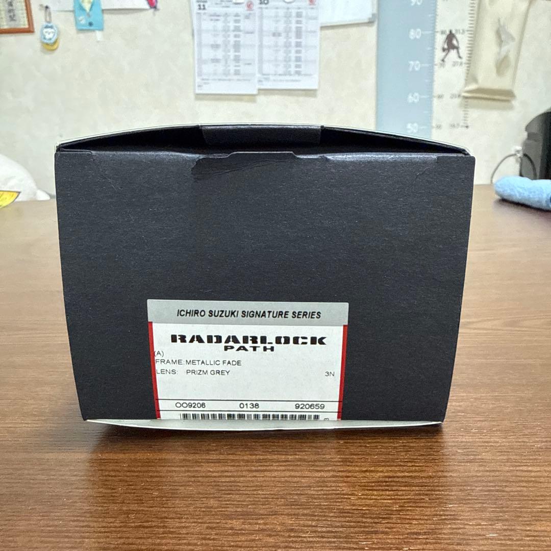 オークリー　レーダーロックパス　【イチロー引退記念数量限定モデル】