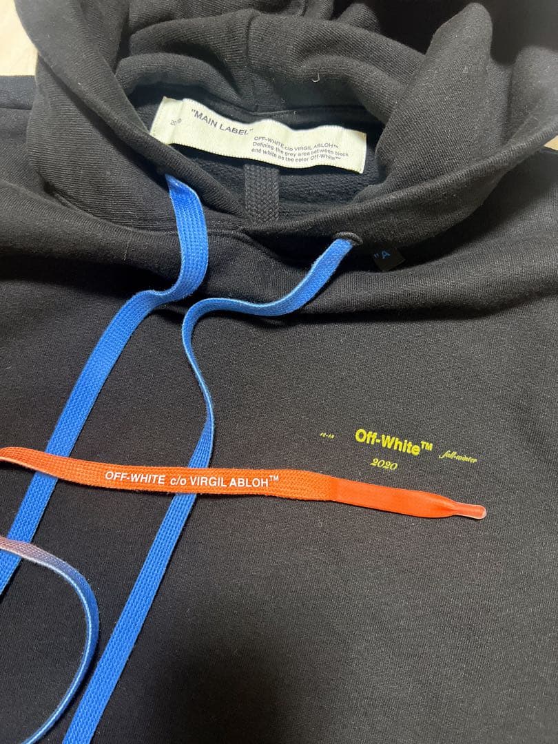 ブリングバン オフホワイトOFF-WHITEクロスアローパーカー