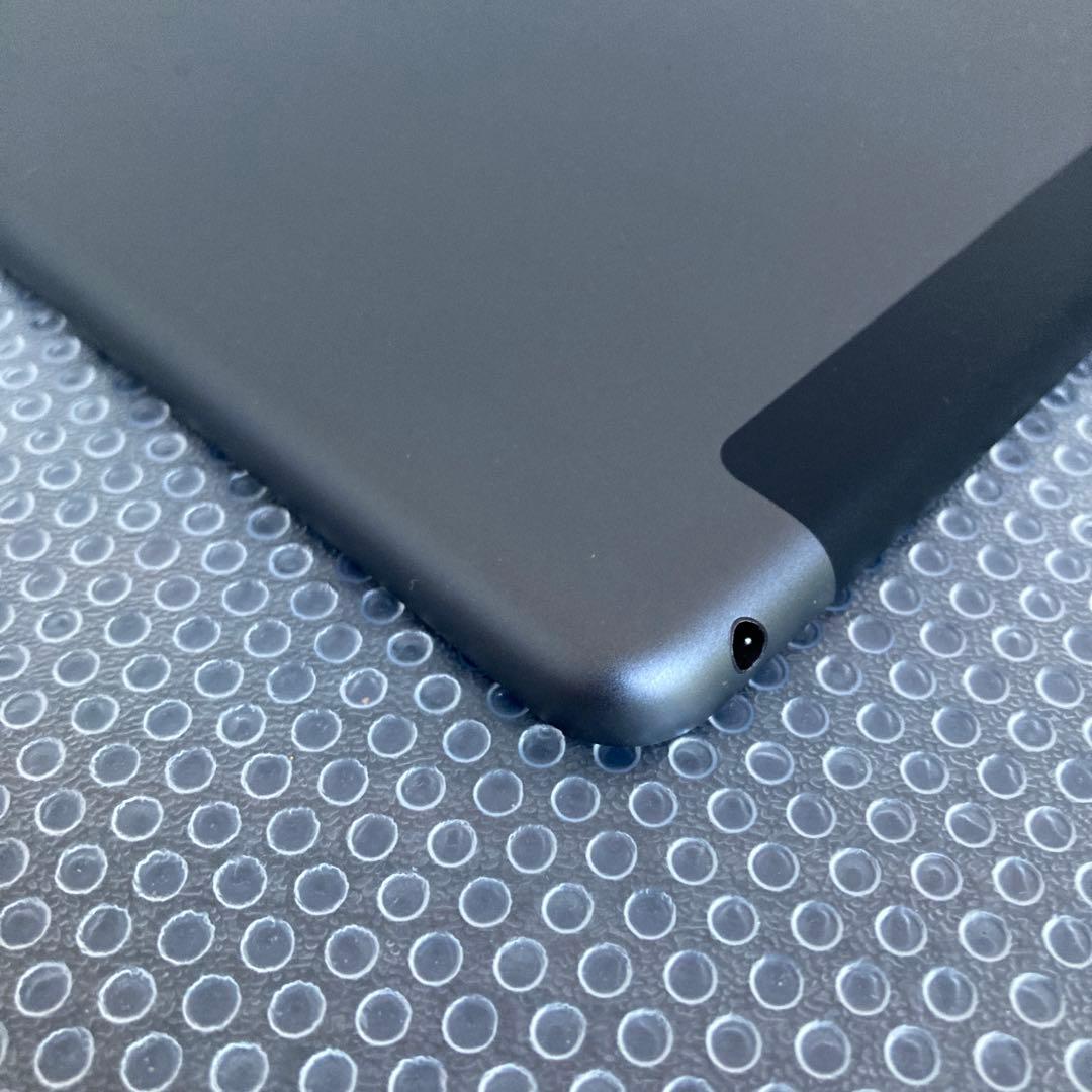 3618【早い者勝ち】iPad8 第8世代 32GB SIMフリー☆