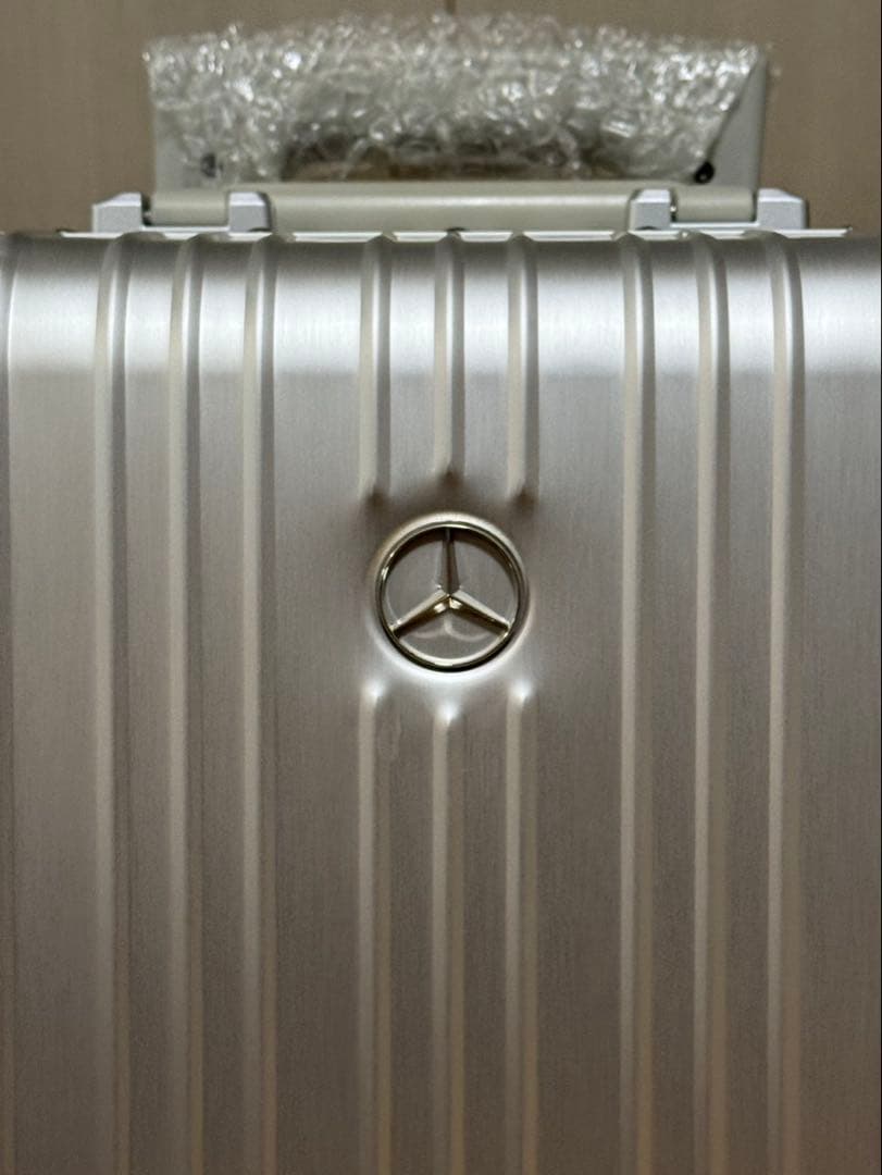 メルセデスベンツ アルミスーツケース シルバー キャリーケース