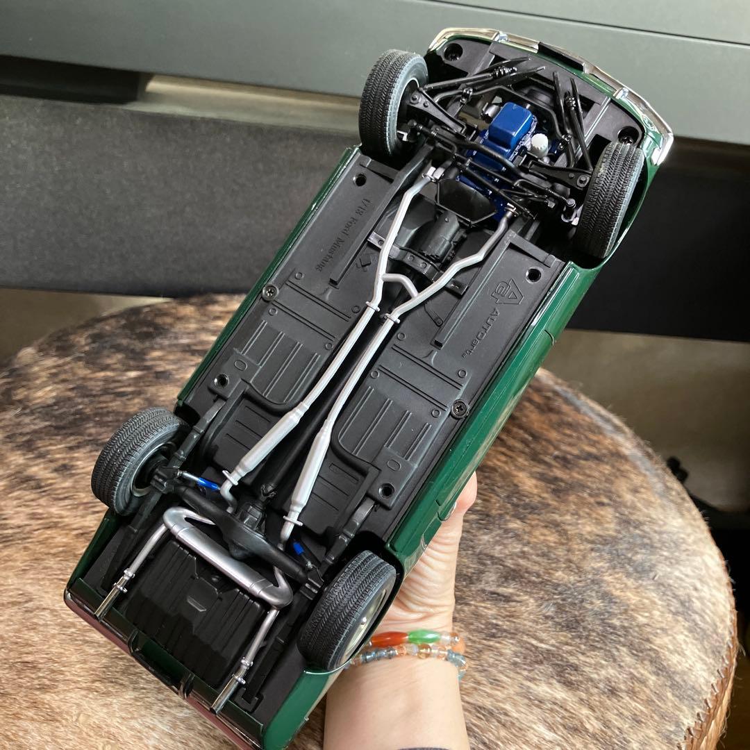 AUTOart 1/18 FORD MUSTANG BULLITT モデル