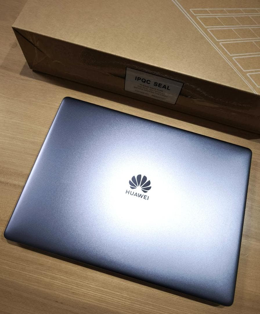 【美品】HUAWEI MateBook 13【元箱付き】