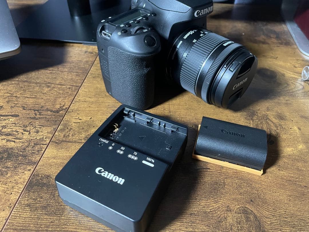 Canon EOS 90D デジタル一眼レフカメラ