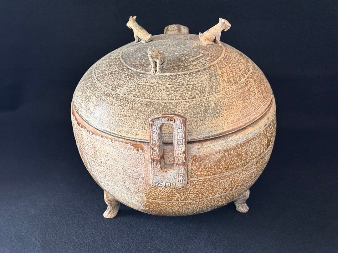 中国美術 灰陶緑釉 三足蓋付三獣摘 鼎 直径35cm 細密細工 古美術