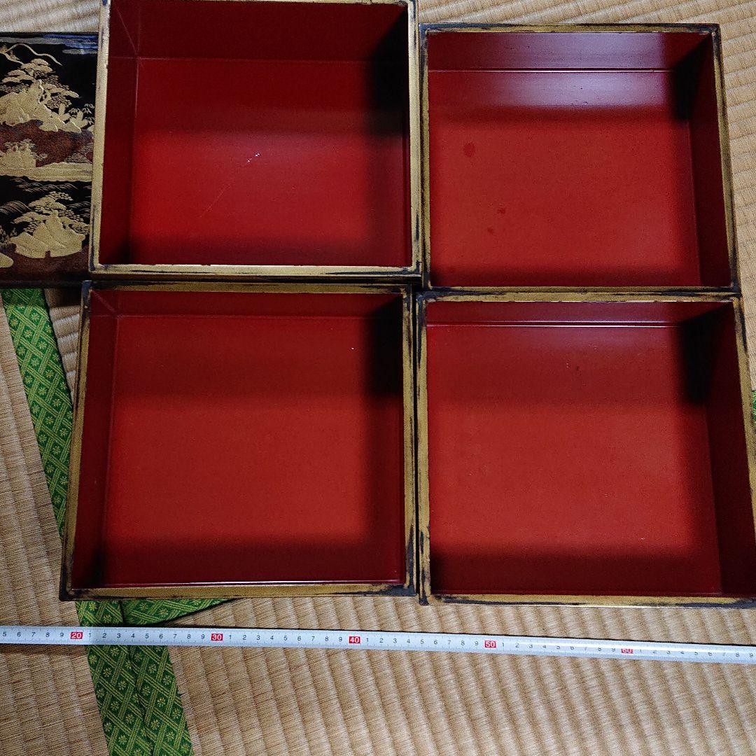 四段のお重です。