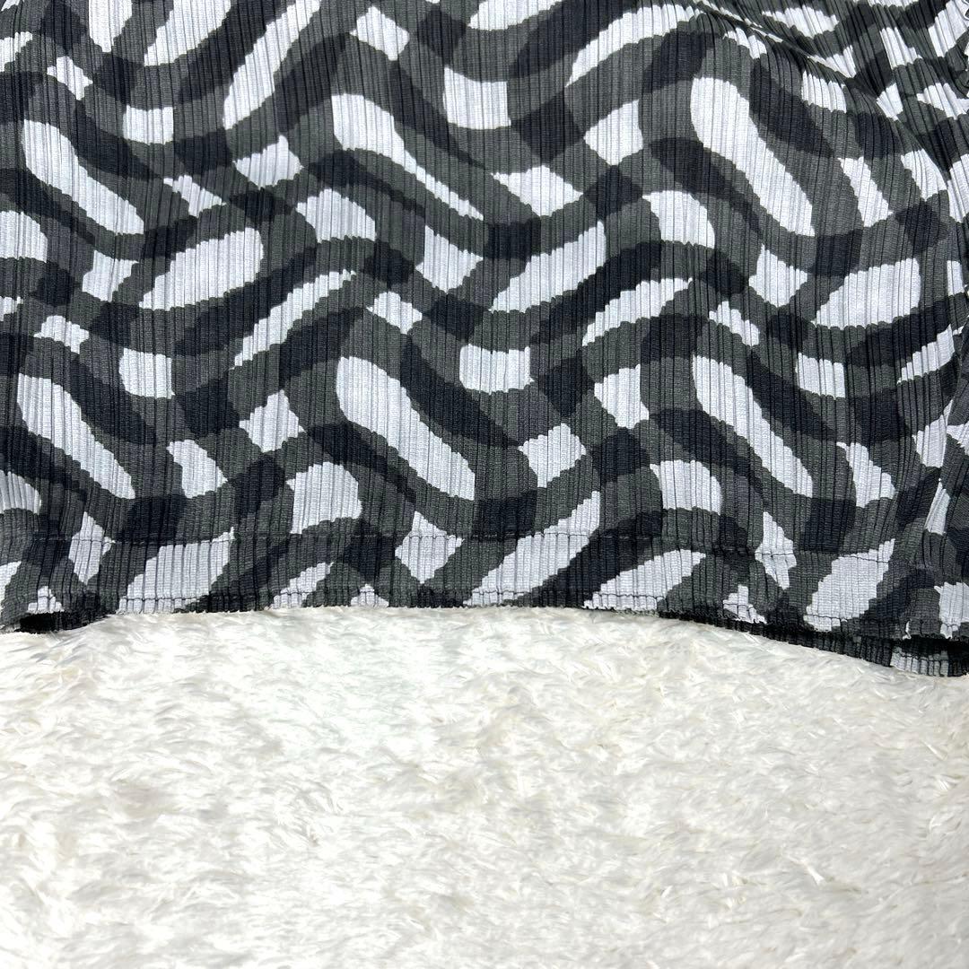 PLEATS PLEASE プリーツプリーズ イッセイミヤケ　総柄 スカート