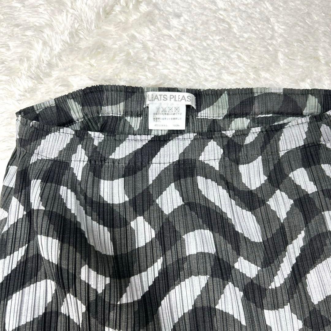 PLEATS PLEASE プリーツプリーズ イッセイミヤケ　総柄 スカート