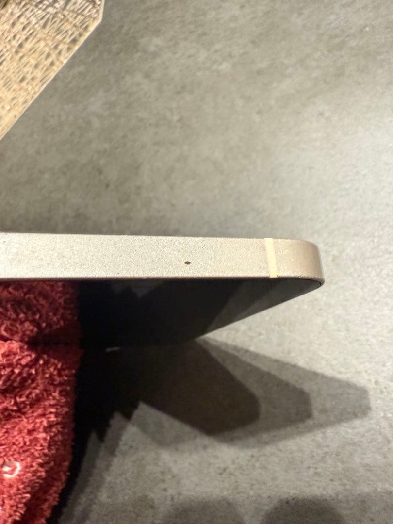 Apple iPhone 12 ホワイト 本体【購入前にコメント必須】ケース付き