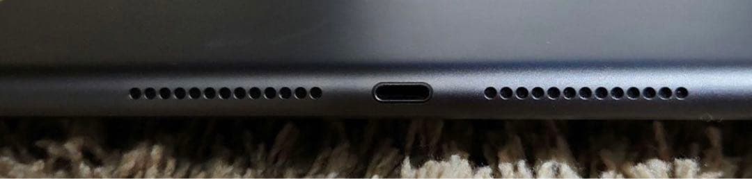 r*2様 AppleiPad第7世代