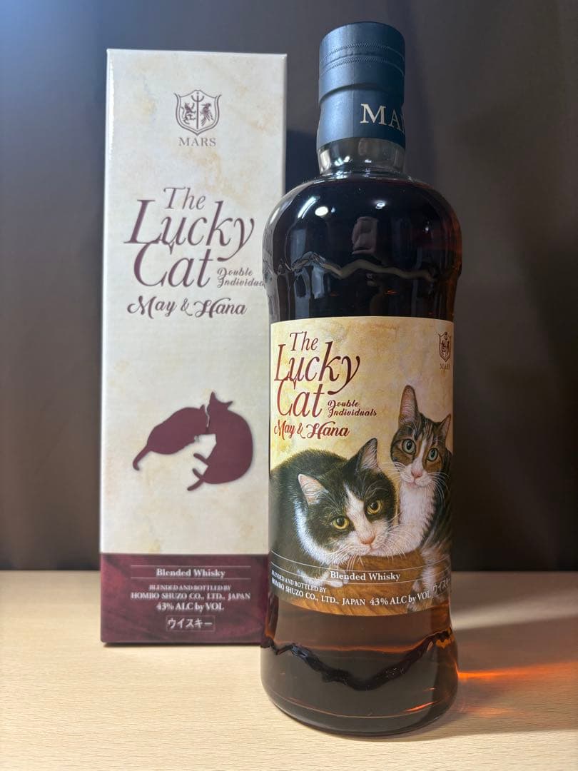 ラッキーキャット メイ & ハナ 700ml 43%ウイスキー