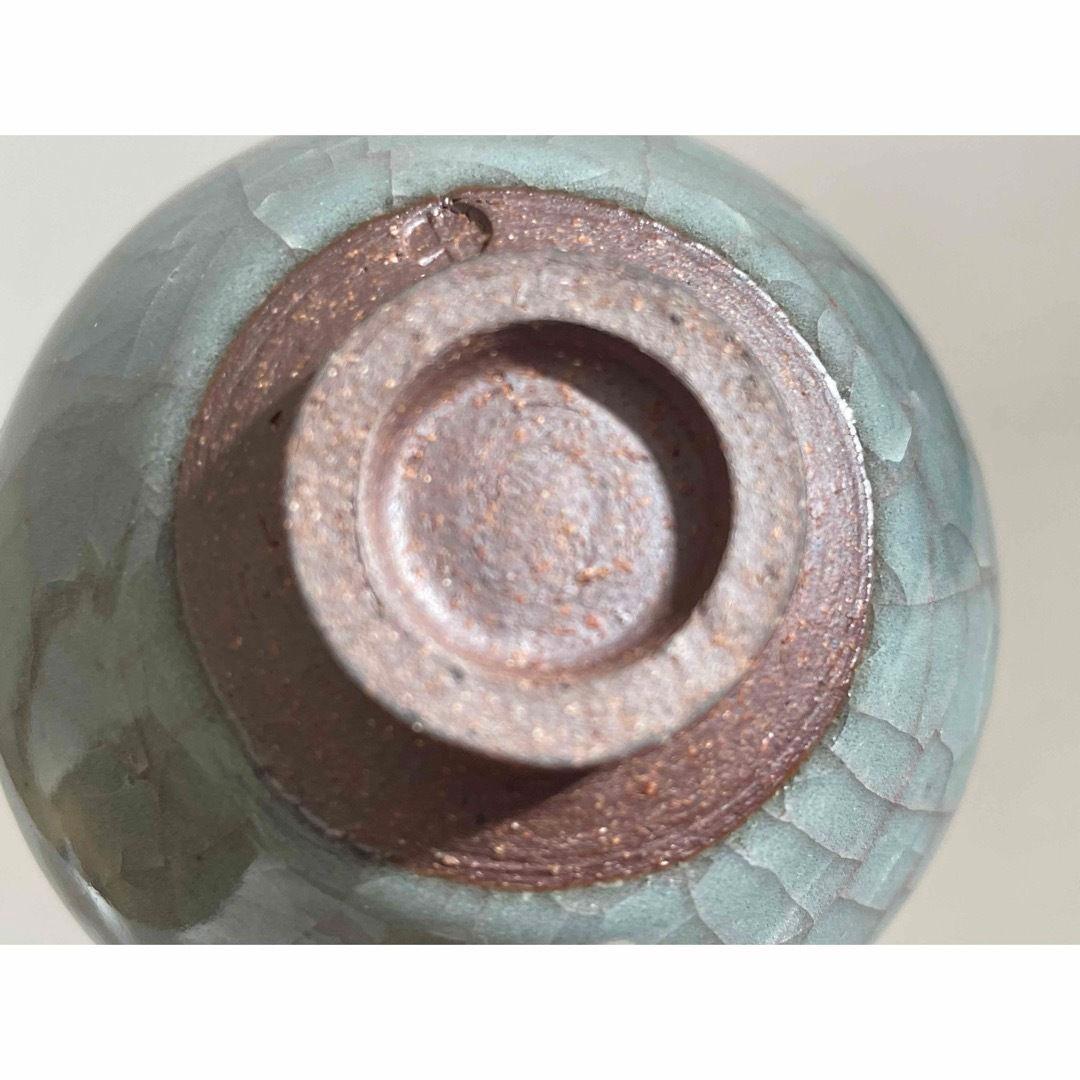 陶印あり　青磁　盃　ぐい呑　酒器　酒杯　貫入　箱なし