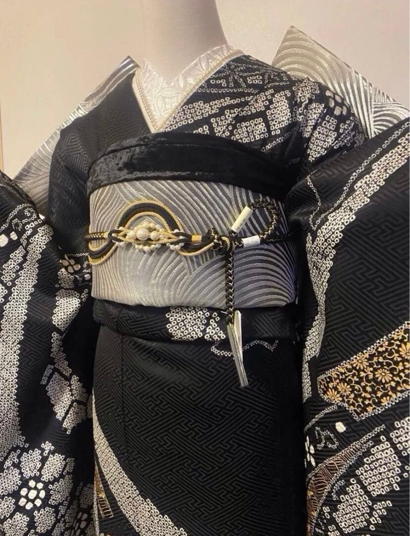 振袖フルセット　総絞り　黒　金　シルバー　成人式　豪華振袖　振袖6点セット　正絹