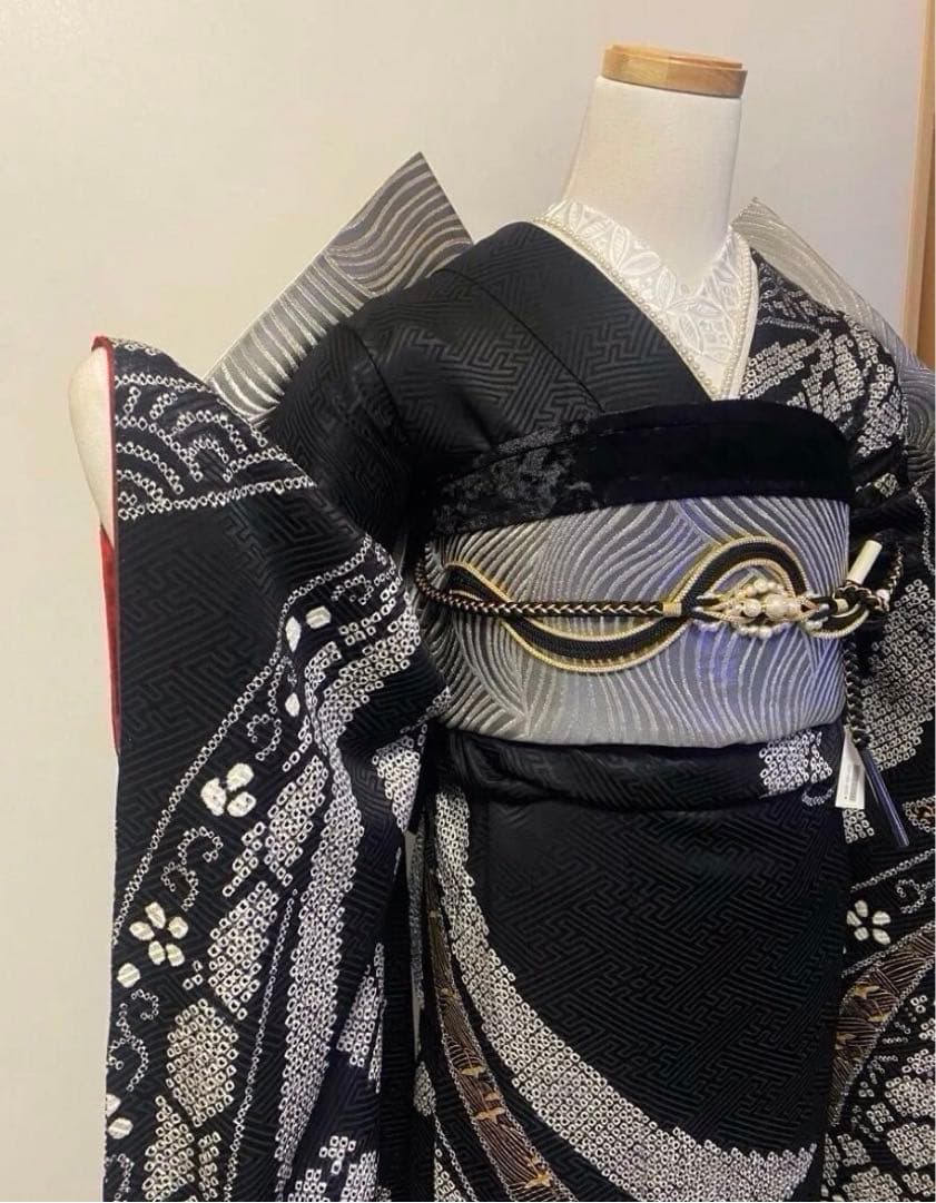 振袖フルセット　総絞り　黒　金　シルバー　成人式　豪華振袖　振袖6点セット　正絹