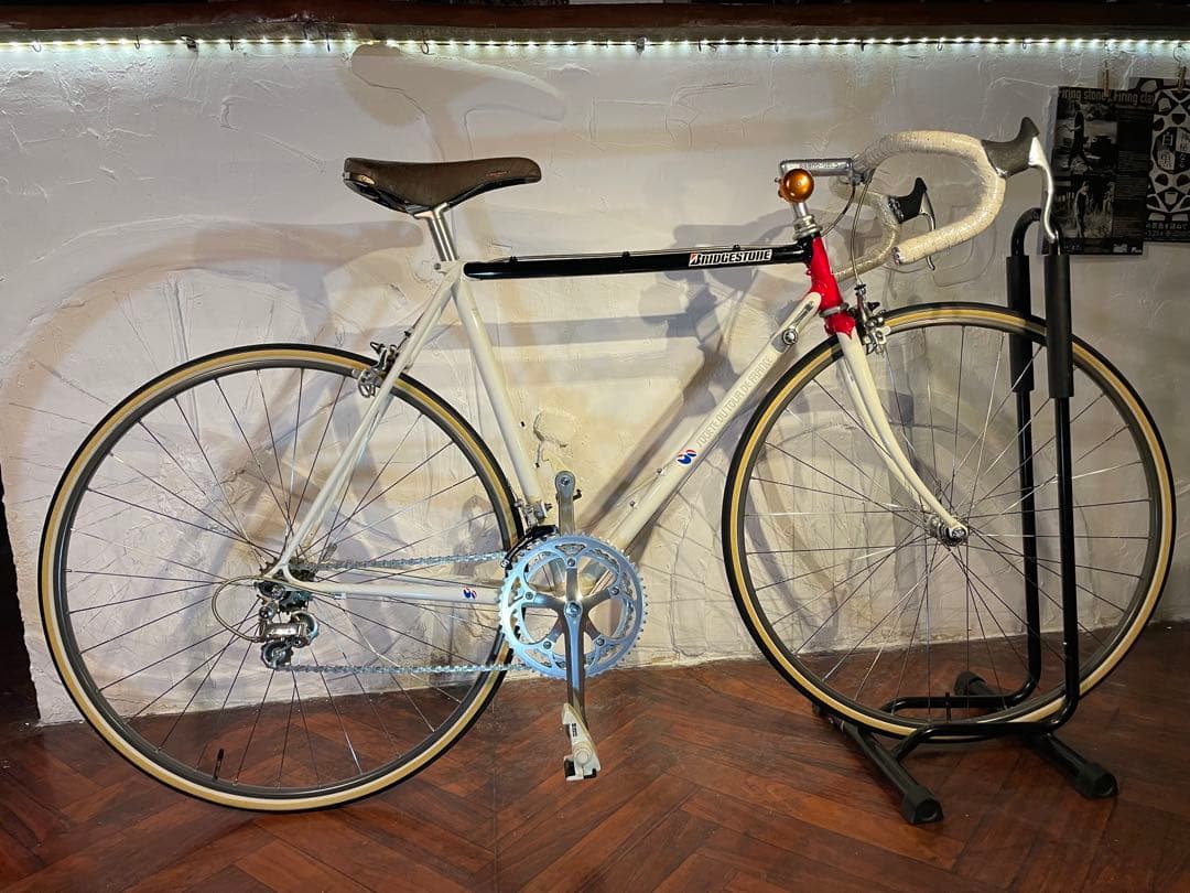 希少ビンテージ新車ブリヂストン グランベロ　シュパーブプロ　フレームポンプ付き