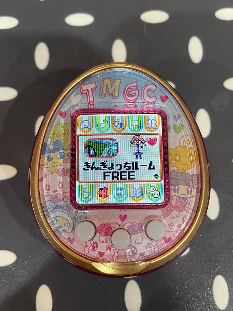 ぴ*ゃ様 たまごっち4U TMGCフレンズスタイル カバー付き ダウンロードあり