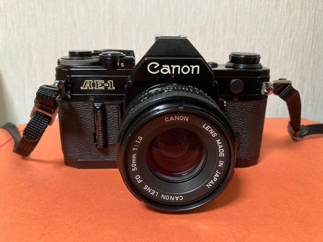 フィルムカメラ Canon AE-1