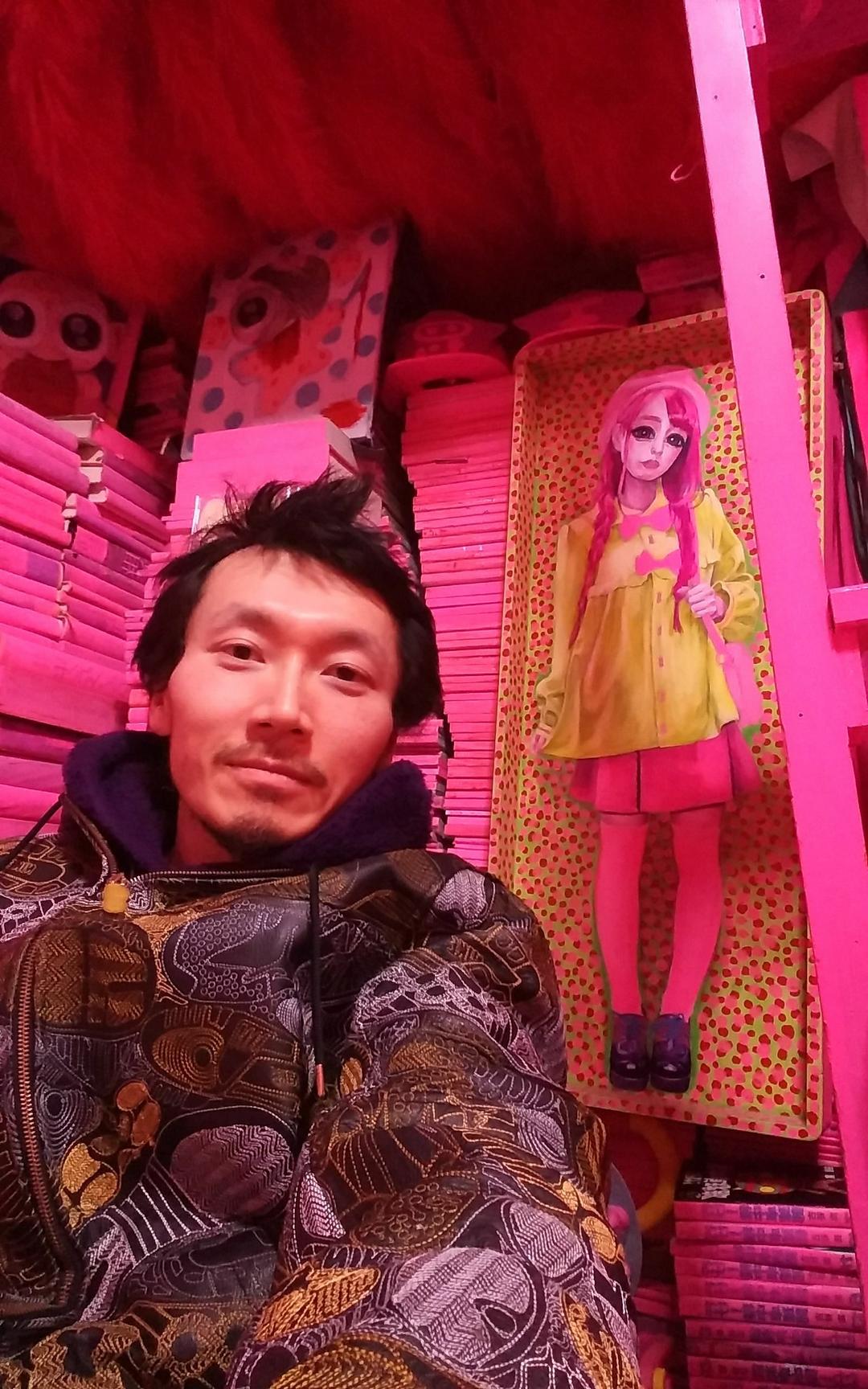 あさくら画廊の箱の中のお出かけ少女☆