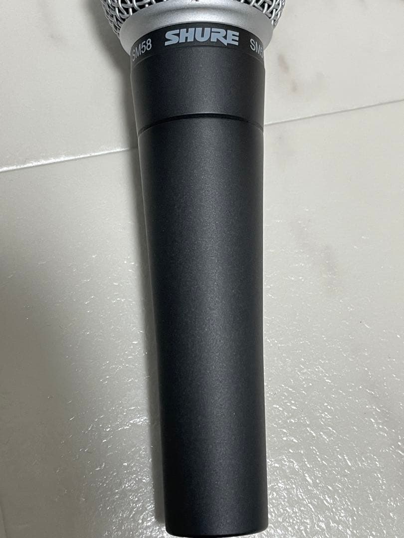 SHURE SM58 ダイナミックマイク　付属品あり　ボーカルマイクロホン