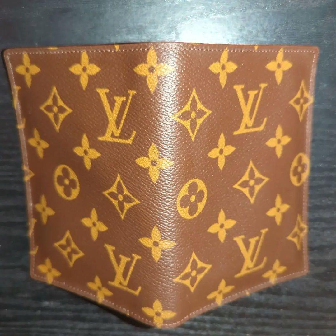 ルイ・ヴィトン パスポートケース（ M60179）