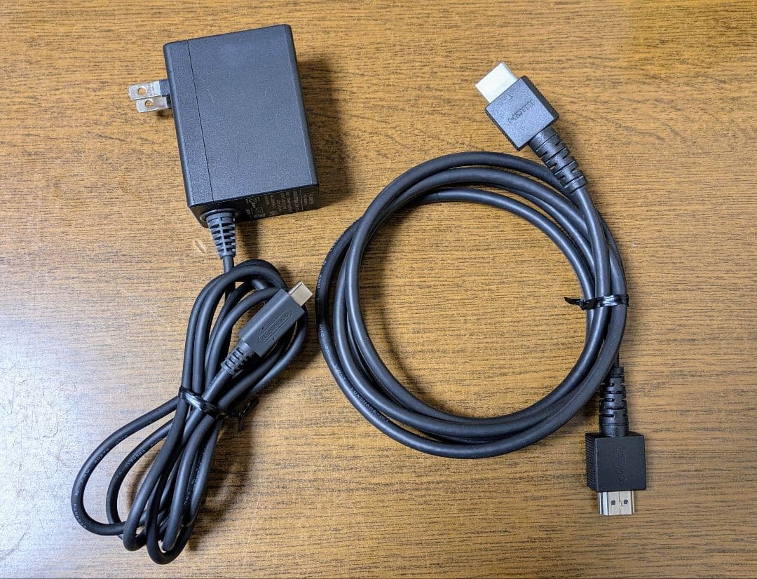 【️美品】Nintendo Switch 本体