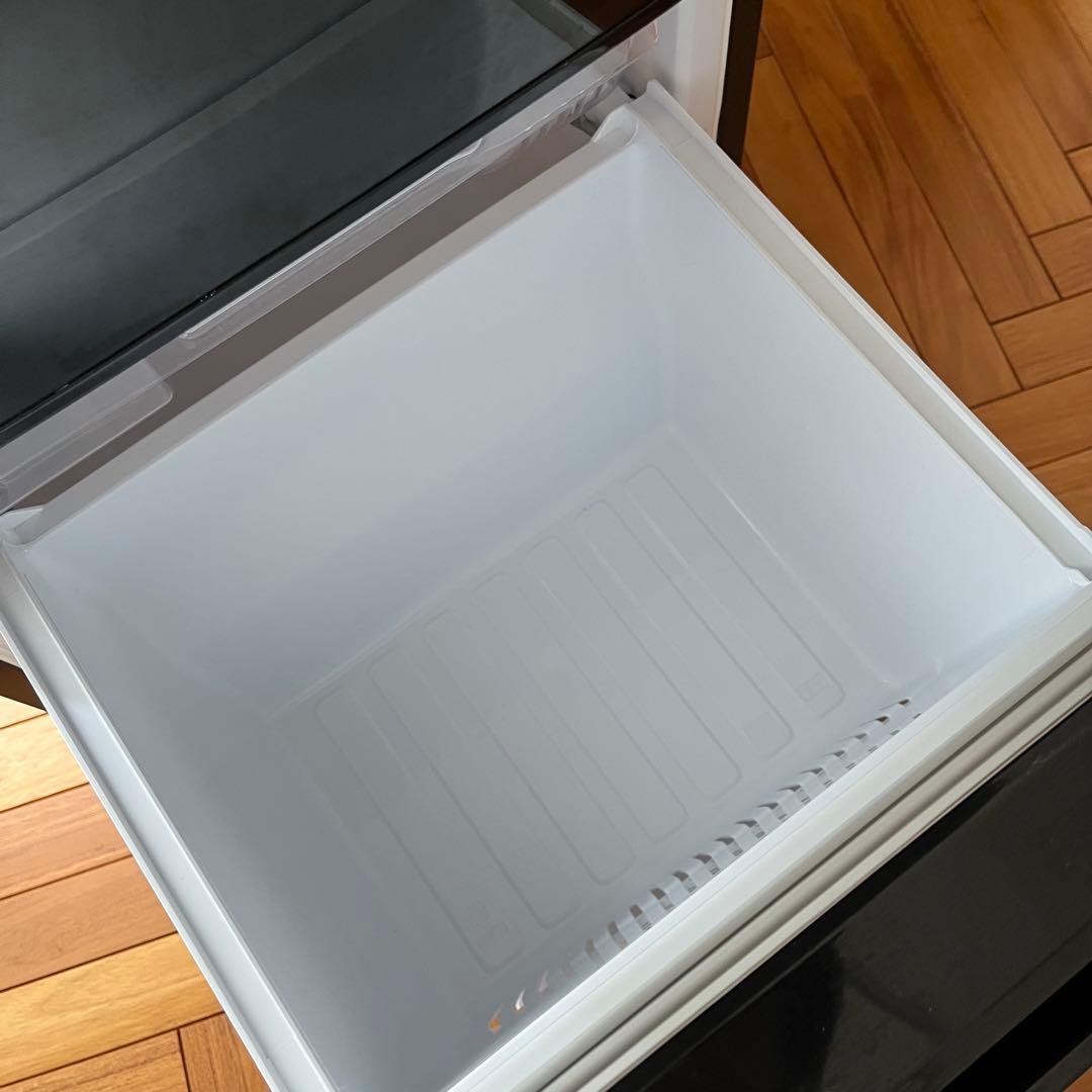 三菱ノンフロン冷凍冷蔵庫　2018年製 MR-P15C-B