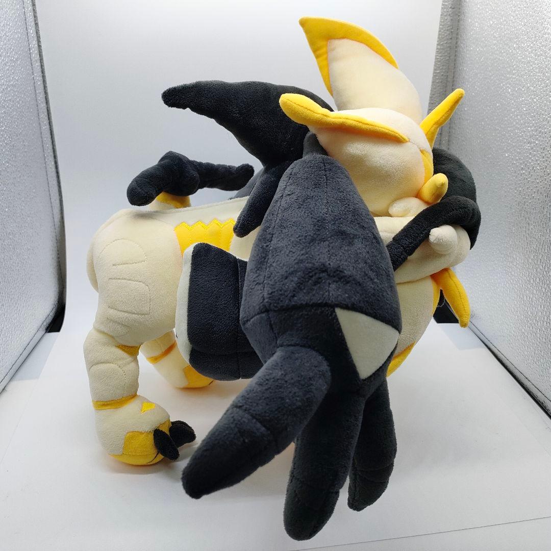 希少　ポケモンセンター　ソルガレオ　ぬいぐるみ　たそがれのたてがみ　ネクロズマ