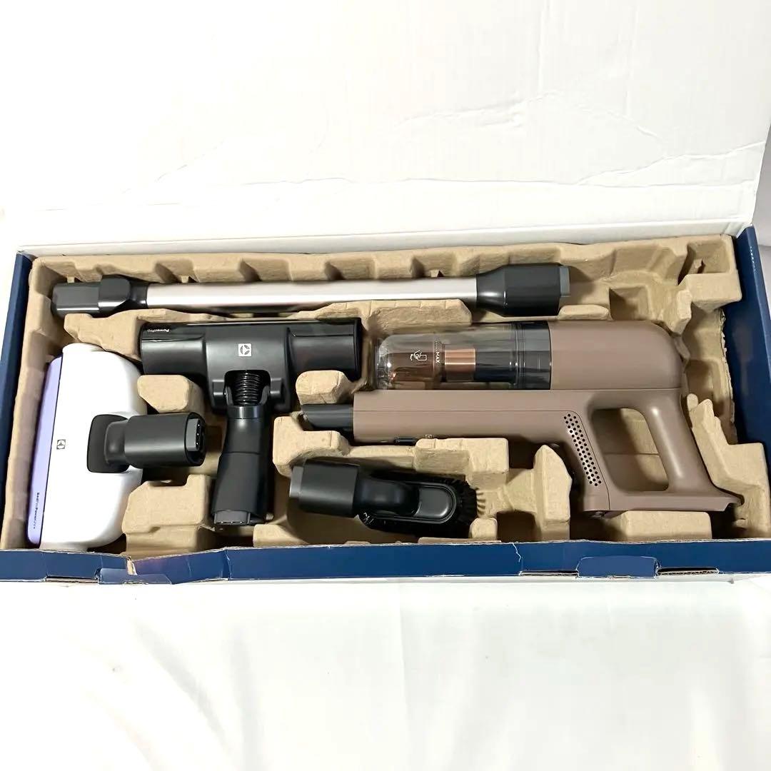 エレクトロラックス 掃除機 コードレススティック EFP71525