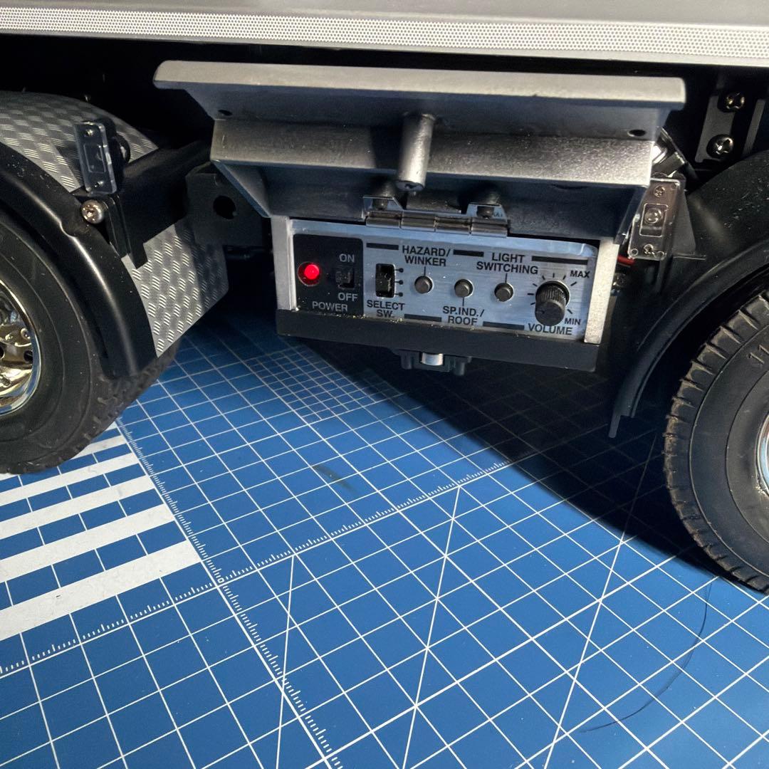 タミヤ　1／14トラック　アロクス4151 8X4ダンプ