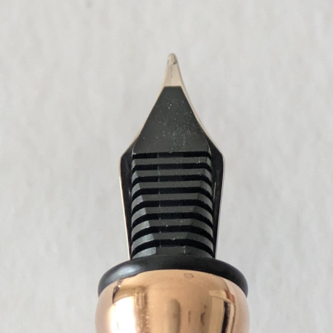 ottohutt D06 カシミヤ EF　万年筆