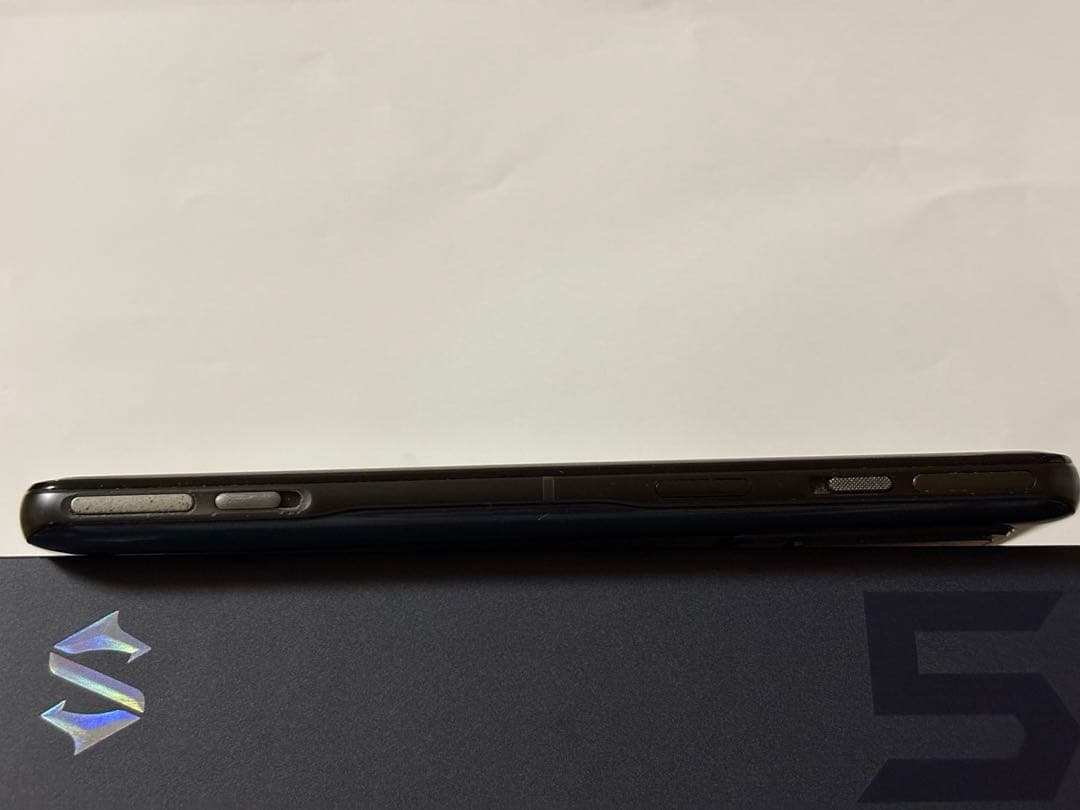 Black Shark 5【日本正規代理店品】8GB/128GB ブラック