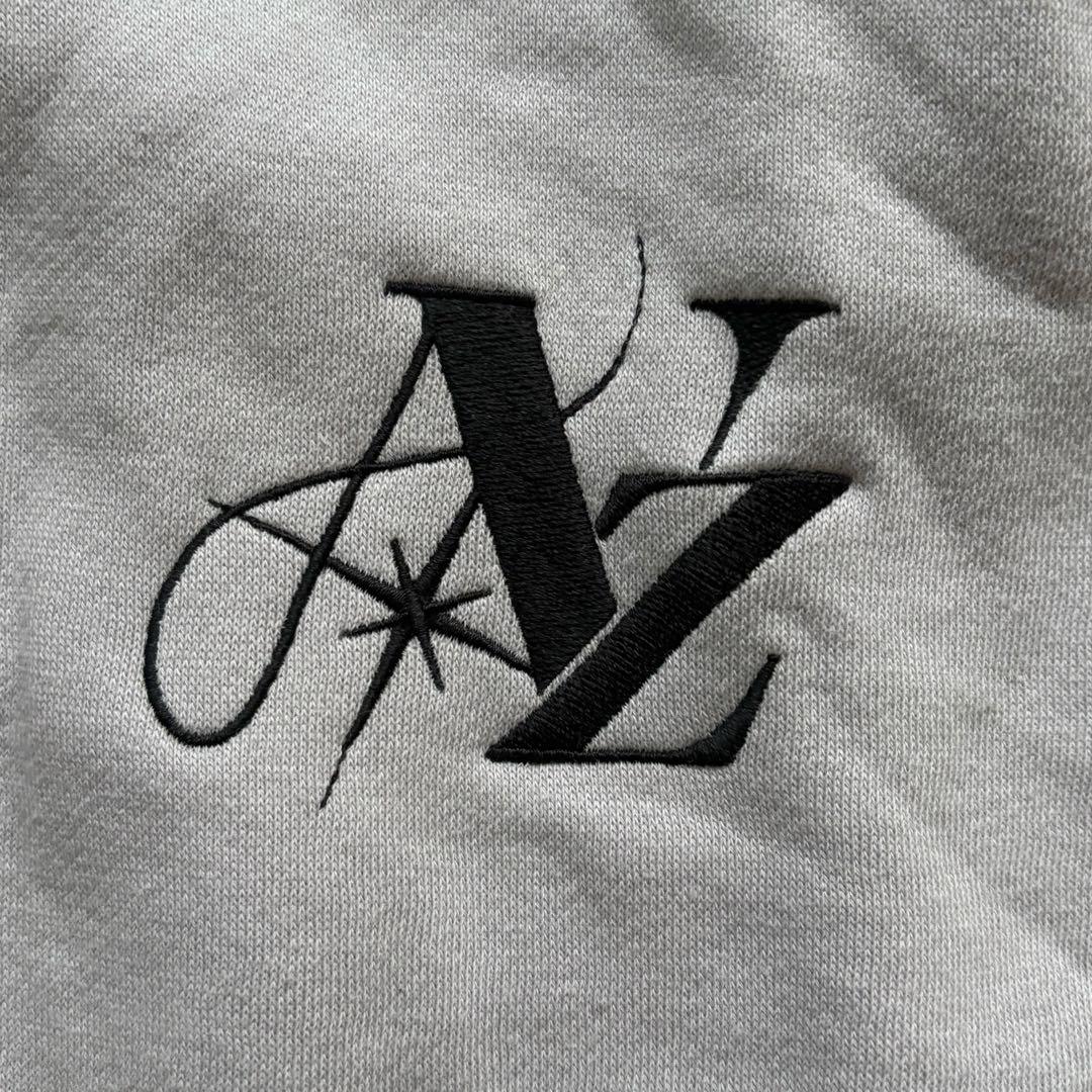 NiziU 2024-2025 \"AWAKE\" HOODIE パーカー (L)