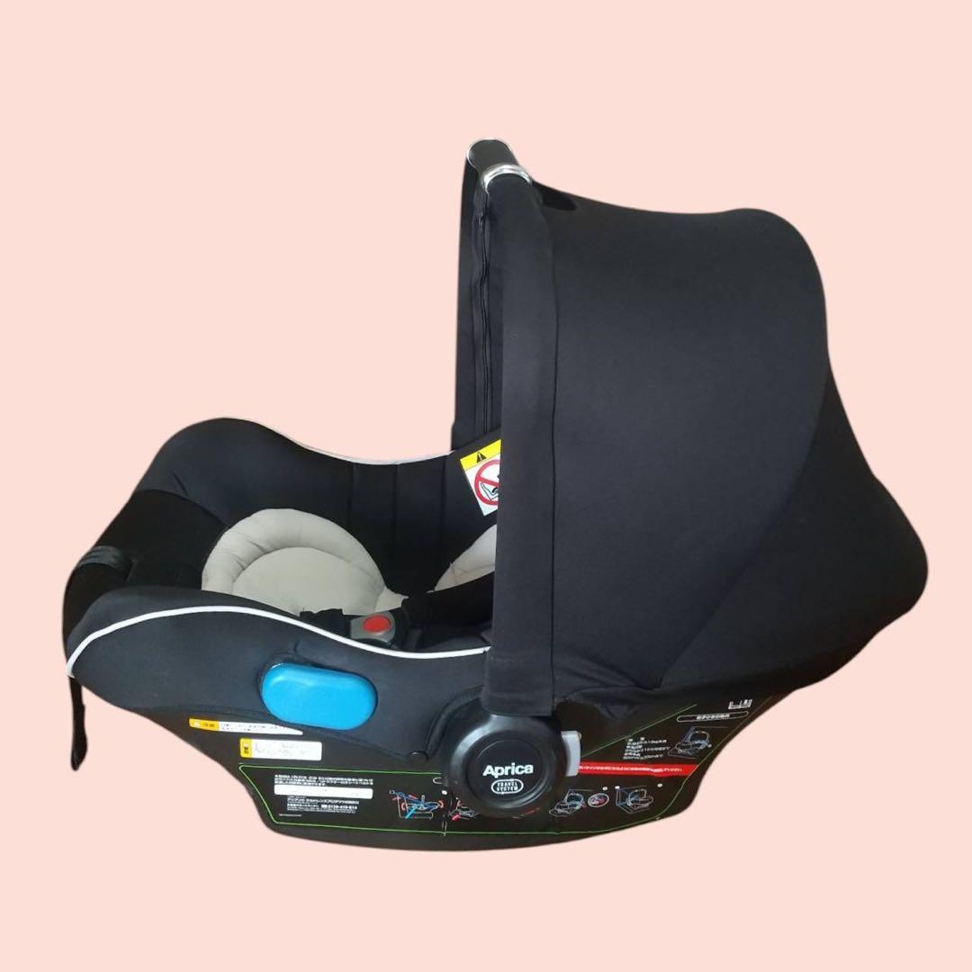 ISOFIXアップリカチャイルドシートスムーブTSカーシートベースセット美品